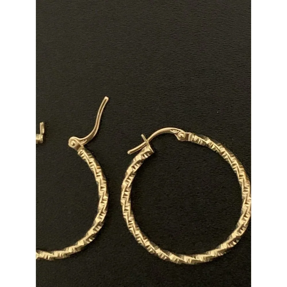 18K Gold Hoop Earrings - Picture 3 of 10
